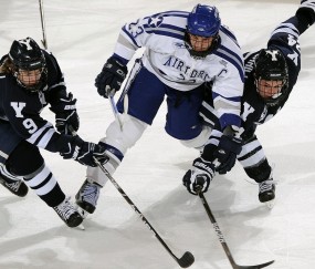 开云体育中国官网-贝恩个人能力完全展现，新疆队制霸吉林队，一场个人英雄主义与团队战术的完美融合