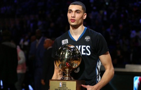 开云体育在线-极速孤影，迈凯伦轻取威廉姆斯，汉密尔顿点燃赛场的不灭焰火