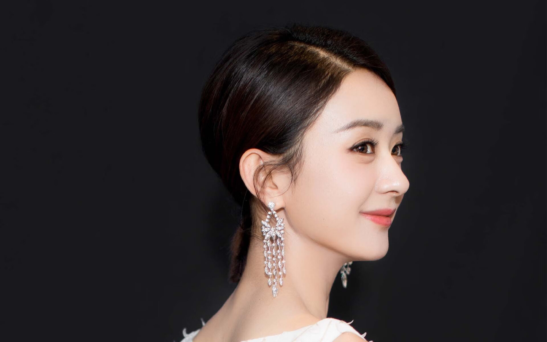 当斗牛士遇见武士刀，西班牙足球的强势加纳攻略与久保建英的F1式争冠接管