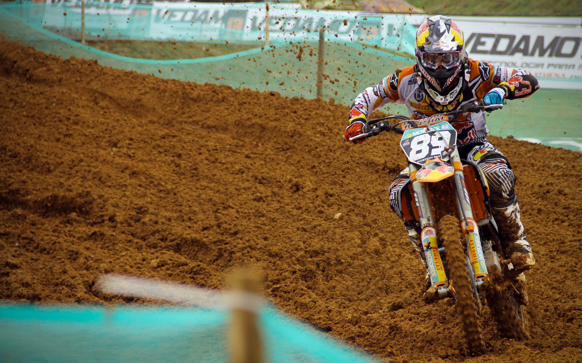 安菲尔德奇迹再现，利物浦险胜西班牙，阿尔瓦雷斯统治全场